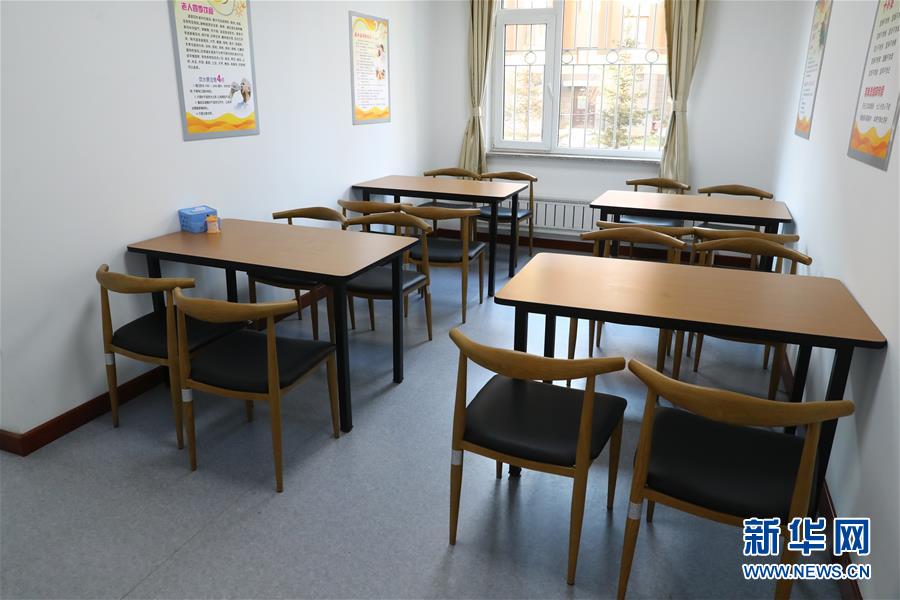 （四中全會(huì)精神在基層&middot;圖文互動(dòng)）（7）棚改區(qū)的民生新事：給回遷居民補(bǔ)上康養(yǎng)服務(wù)短板