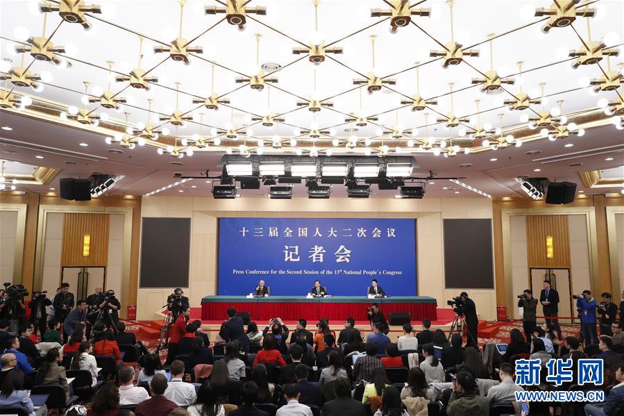 （兩會(huì)&middot;XHDW）（4）生態(tài)環(huán)境部部長(zhǎng)李干杰就&ldquo;打好污染防治攻堅(jiān)戰(zhàn)&rdquo;答記者問(wèn)