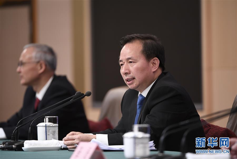 （兩會(huì)&middot;XHDW）（8）生態(tài)環(huán)境部部長李干杰就&ldquo;打好污染防治攻堅(jiān)戰(zhàn)&rdquo;答記者問