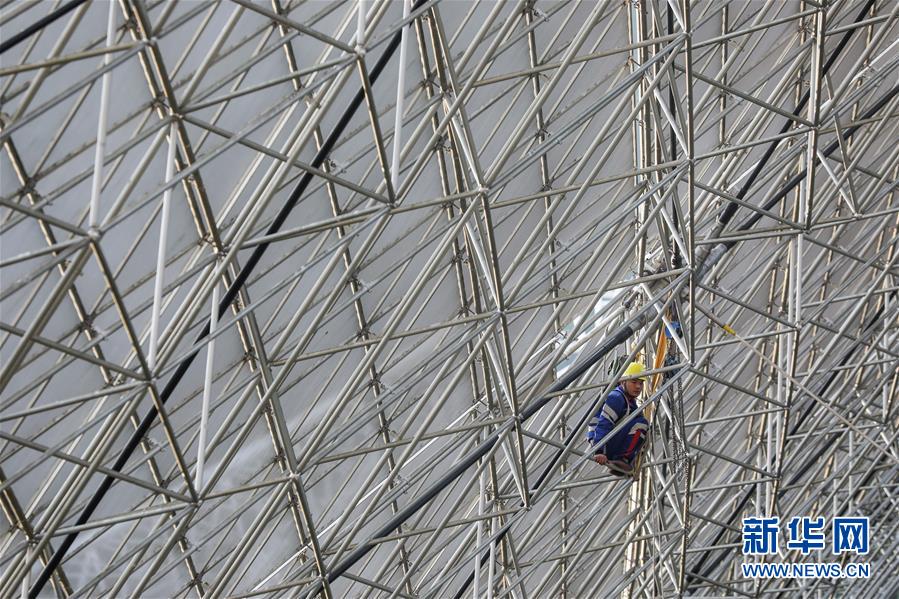 （新華全媒頭條&middot;圖文互動(dòng)）（14）星辰大海，才是它的征途&mdash;&mdash;&ldquo;中國(guó)天眼&rdquo;通過(guò)國(guó)家驗(yàn)收正式開放運(yùn)行