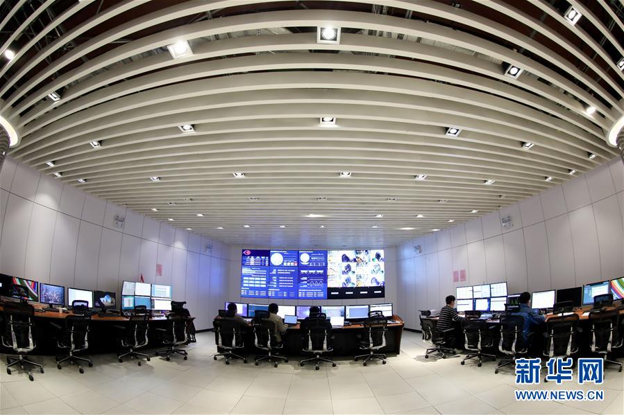 （新華全媒頭條&middot;圖文互動(dòng)）（18）星辰大海，才是它的征途&mdash;&mdash;&ldquo;中國(guó)天眼&rdquo;通過(guò)國(guó)家驗(yàn)收正式開放運(yùn)行