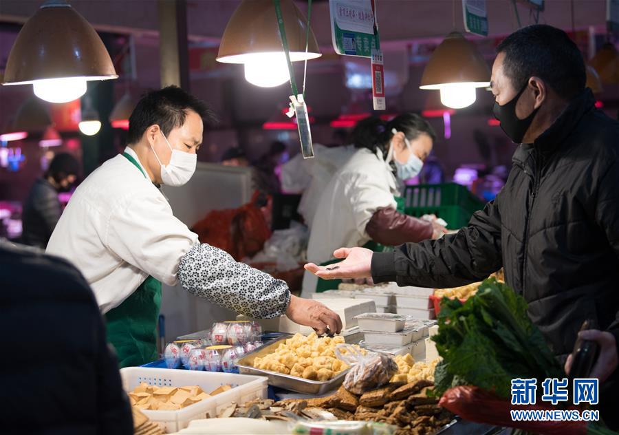 （聚焦疫情防控&middot;圖文互動）（2）&ldquo;靜默&rdquo;溫州的24小時：防控持續(xù)&ldquo;升級&rdquo;，千萬人口&ldquo;蟄伏&rdquo;