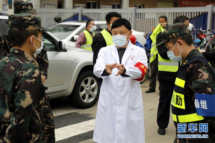 （聚焦疫情防控&middot;圖文互動(dòng)）待到櫻花盛開(kāi)時(shí) 再回來(lái)吃一碗熱干面&mdash;&mdash;一對(duì)武漢兄弟的共同戰(zhàn)&ldquo;疫&rdquo;