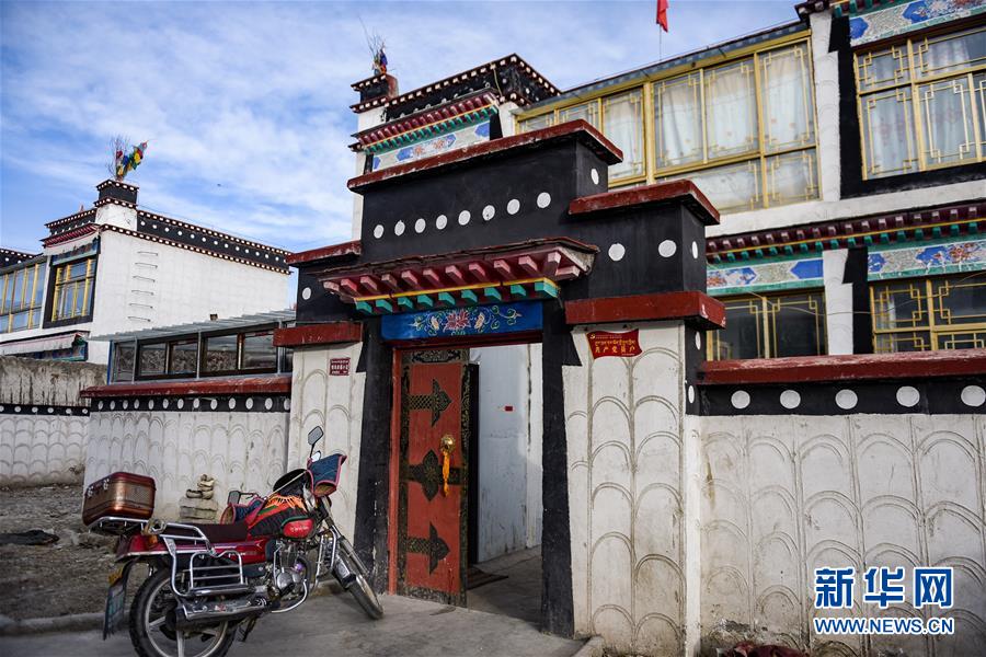 (新春走基層·圖文互動(dòng))(2)一個(gè)海拔4800米山村的“新生”