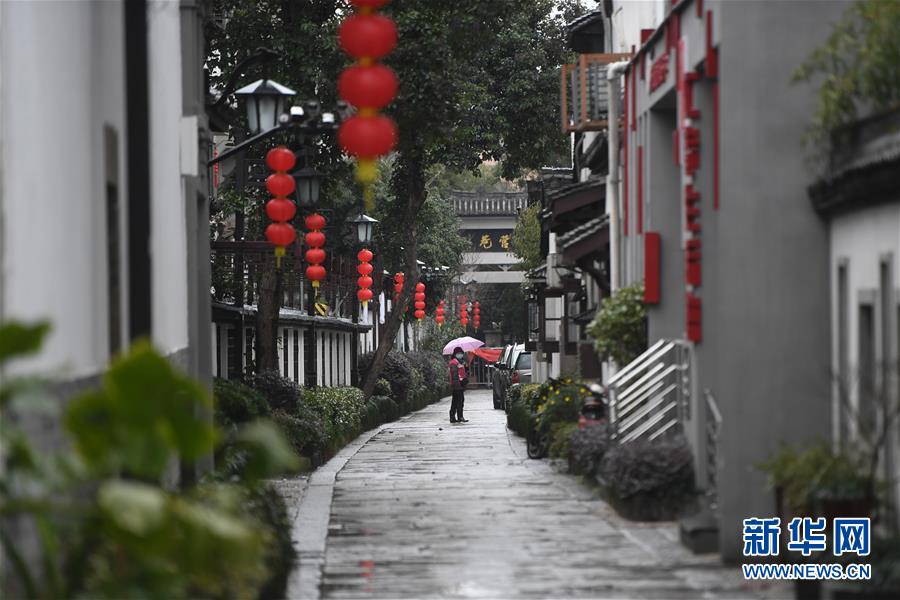 （在習(xí)近平新時(shí)代中國(guó)特色社會(huì)主義思想指引下&mdash;&mdash;新時(shí)代新作為新篇章&middot;習(xí)近平總書記關(guān)切事&middot;圖文互動(dòng)）（4）鑄成防疫&ldquo;鐵軍&rdquo;&mdash;&mdash;基層防疫&ldquo;硬核&rdquo;故事