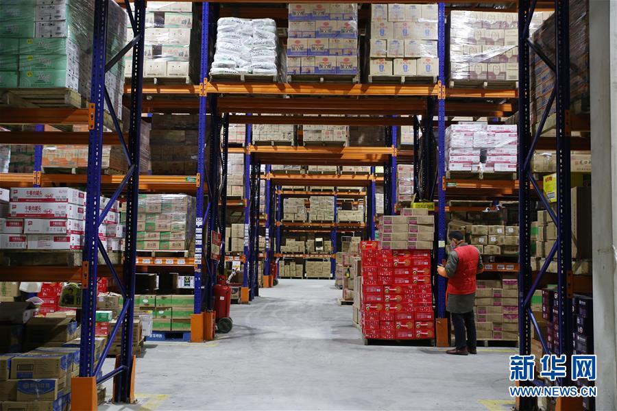 （聚焦疫情防控&middot;圖文互動(dòng)）（3）&ldquo;老鄰居&rdquo;一直在&mdash;&mdash;四川紅旗連鎖的堅(jiān)守