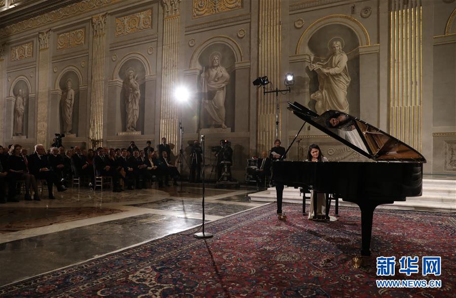 (國(guó)際)(3)意總統(tǒng)府舉辦特別音樂會(huì)聲援中國(guó)抗擊新冠肺炎疫情