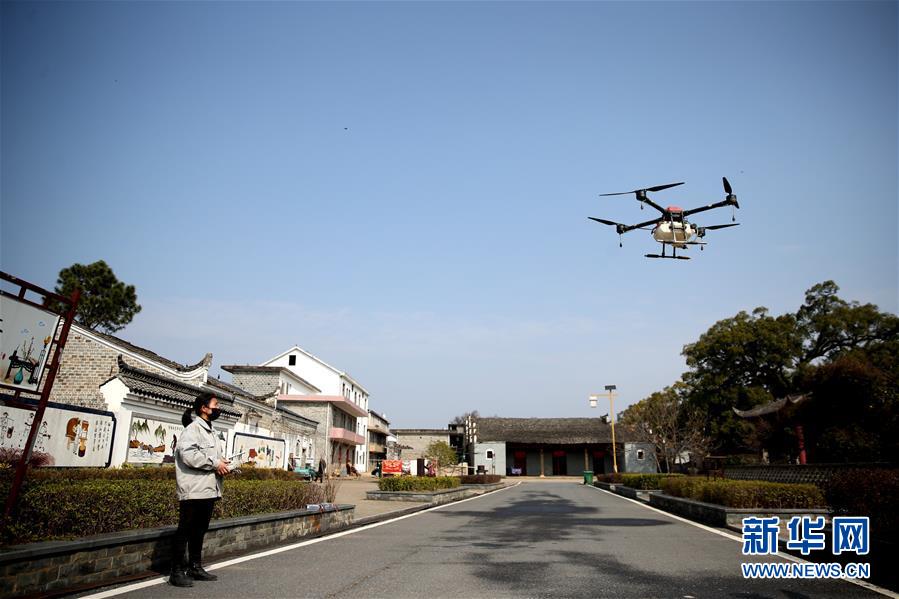 (在習(xí)近平新時(shí)代中國特色社會(huì)主義思想指引下——新時(shí)代新作為新篇章·習(xí)近平總書記關(guān)切事·圖文互動(dòng))(6)科學(xué)的“硬核力量”——來自抗疫一線的報(bào)告