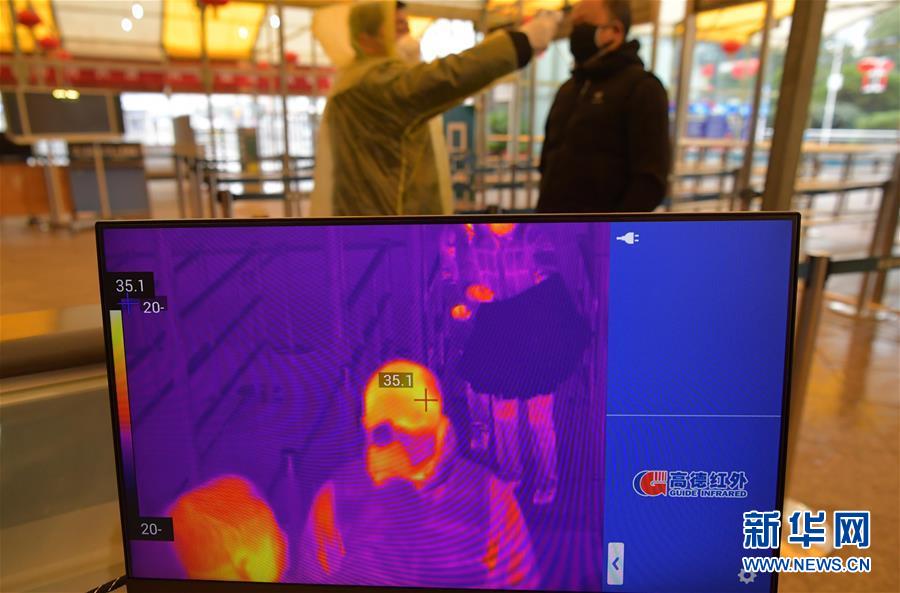 (在習(xí)近平新時(shí)代中國特色社會(huì)主義思想指引下——新時(shí)代新作為新篇章·習(xí)近平總書記關(guān)切事·圖文互動(dòng))(1)科學(xué)的“硬核力量”——來自抗疫一線的報(bào)告