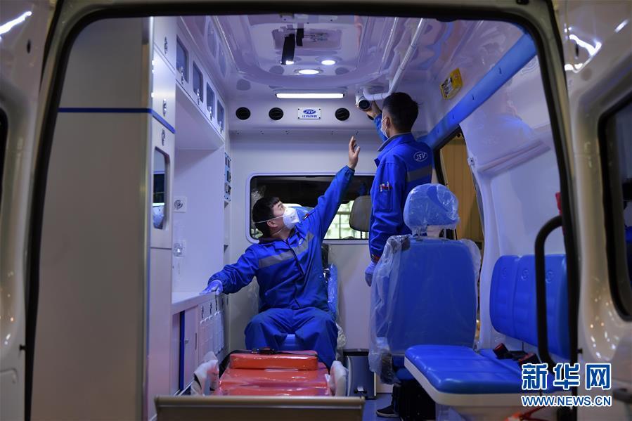 (在習(xí)近平新時(shí)代中國特色社會(huì)主義思想指引下——新時(shí)代新作為新篇章·習(xí)近平總書記關(guān)切事·圖文互動(dòng))(3)科學(xué)的“硬核力量”——來自抗疫一線的報(bào)告