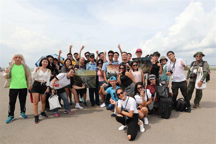 （聚焦疫情防控&middot;圖文互動(dòng)）（2）運(yùn)-20&ldquo;硬核機(jī)票&rdquo;為啥走紅走心？ &mdash;&mdash;探尋空軍的戰(zhàn)&ldquo;疫&rdquo;故事