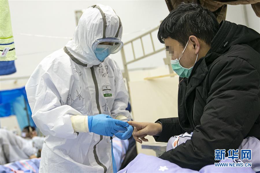 (新華全媒頭條·圖文互動(dòng))(6)托舉生命的方舟——方艙醫(yī)院建設(shè)記