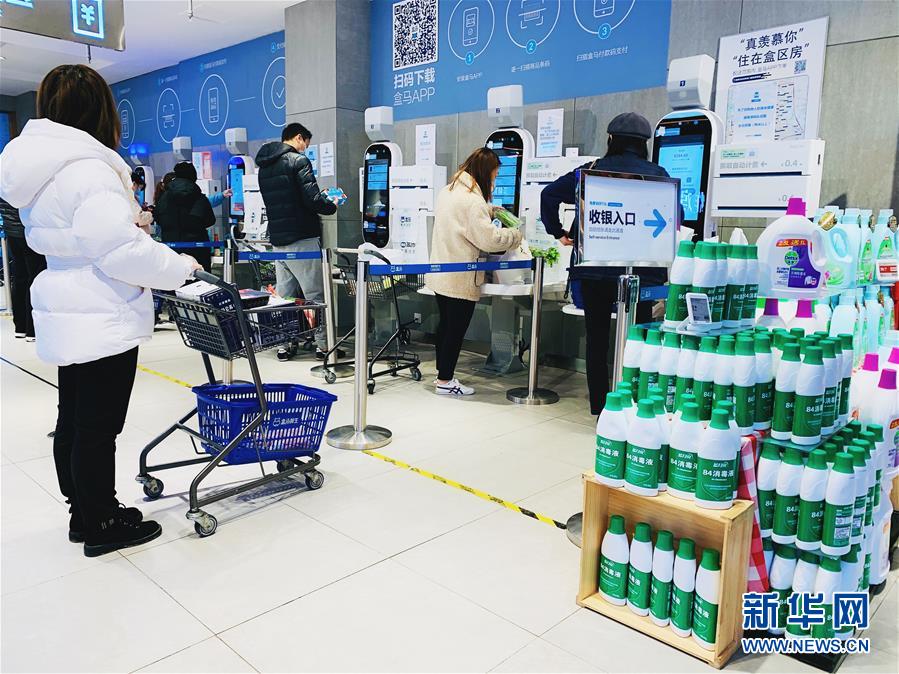 （圖文互動）（2）吃粉擼串，商圈&ldquo;打卡&rdquo;，動車出廠&mdash;&mdash;湖南&ldquo;標簽&rdquo;復蘇記