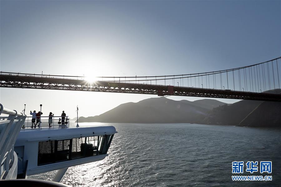 （國(guó)際&middot;圖文互動(dòng)）（1）發(fā)生新冠疫情的&ldquo;至尊公主&rdquo;號(hào)郵輪將?？颗f金山灣區(qū)