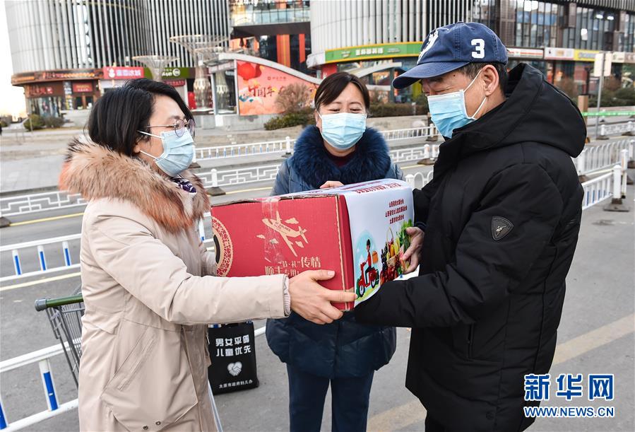 （新華全媒頭條&middot;圖文互動(dòng)）（9）守護(hù)天使 同心戰(zhàn)&ldquo;疫&rdquo;&mdash;&mdash;各地多措并舉關(guān)愛一線醫(yī)務(wù)人員掃描