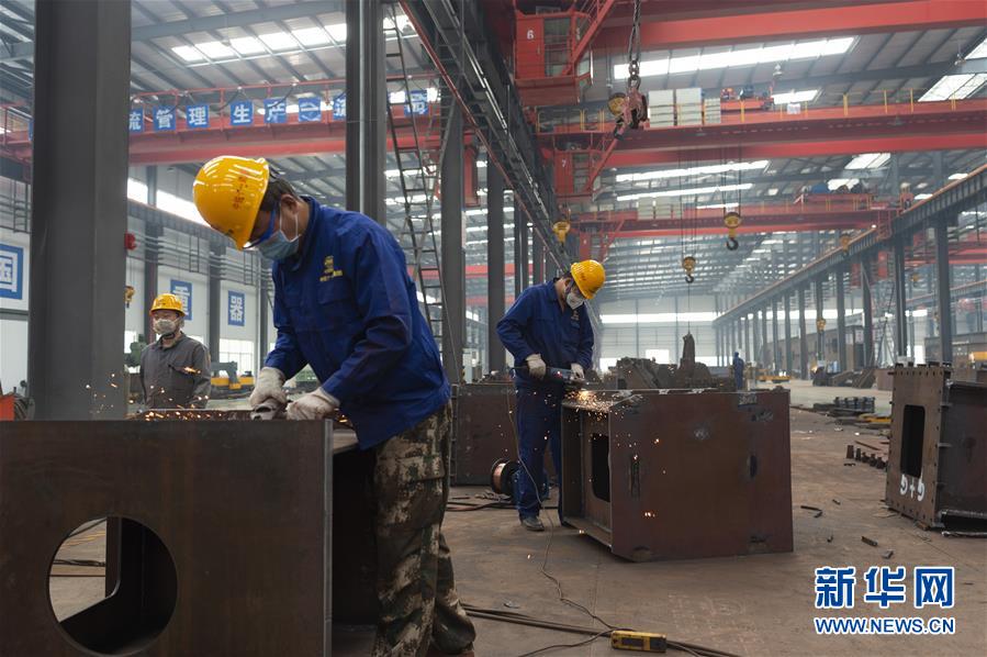 (聚焦疫情防控)(1)湖北:規(guī)上工業(yè)企業(yè)復(fù)工率達(dá)85%