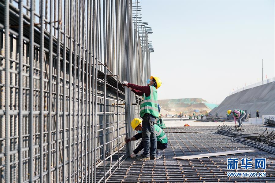 (新華全媒頭條·圖文互動)(1)雄安畫卷徐徐鋪展 “未來之城”蓄勢待發(fā)——雄安新區(qū)設(shè)立三周年巡禮