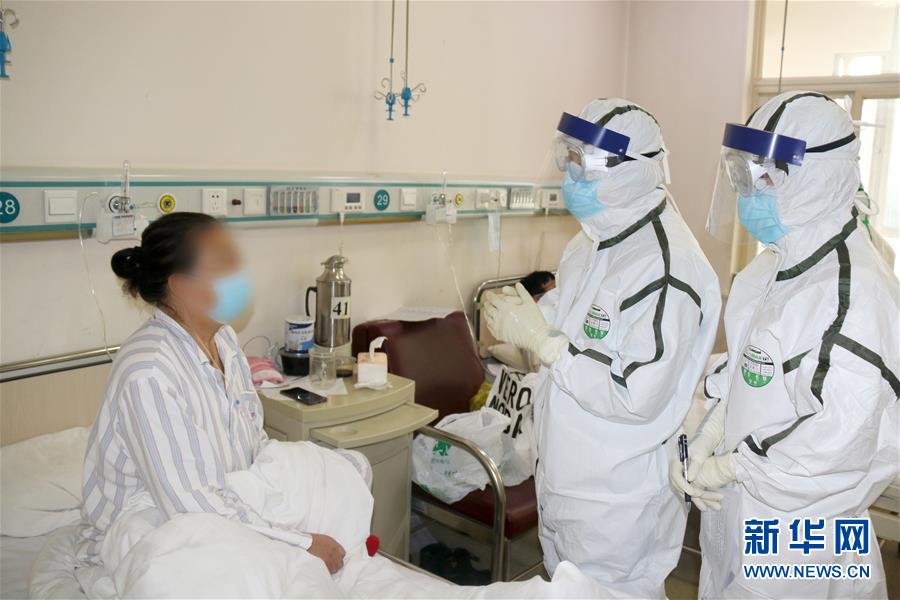 (一線抗疫群英譜·圖文互動)(1)沖鋒在首都戰(zhàn)“疫”最前沿——解放軍總醫(yī)院第五醫(yī)學(xué)中心感染病醫(yī)學(xué)部戰(zhàn)“疫”記事