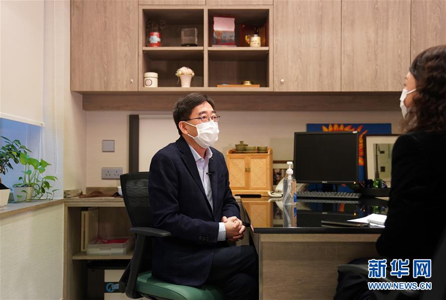 （香港故事&middot;圖文互動）（1）從&ldquo;非典&rdquo;到新冠，一位香港醫(yī)生親歷的兩次抗疫