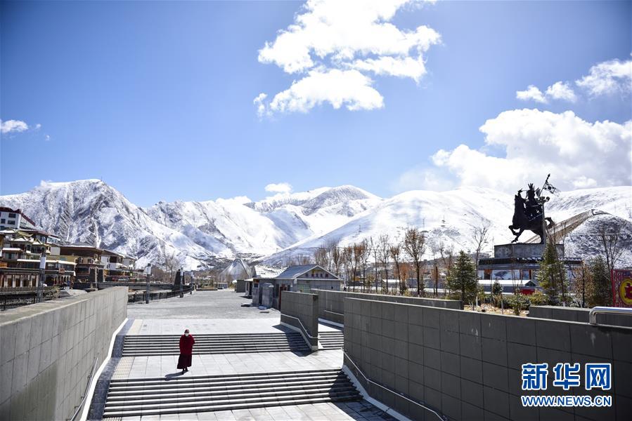 (新華全媒頭條·圖文互動)(9)三江之源見證中國奇跡——寫在玉樹地震10周年之際