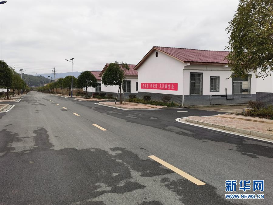 （圖文互動）（1）&ldquo;為脫貧而來，為脫貧而去&rdquo;&mdash;&mdash;追記湖南炎陵縣委原書記黃詩燕 