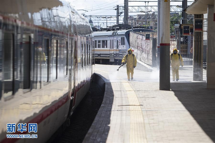 (國(guó)際疫情)(1)俄羅斯確診病例超26萬(wàn)例