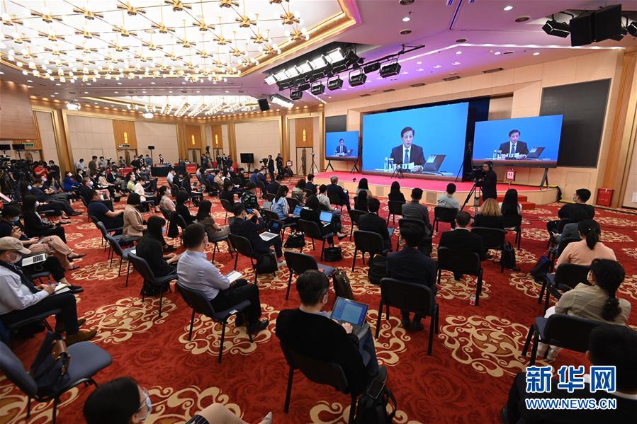 （兩會進(jìn)行時&middot;圖文互動）（1）初夏&ldquo;回歸&rdquo;，今年全國兩會怎么開？