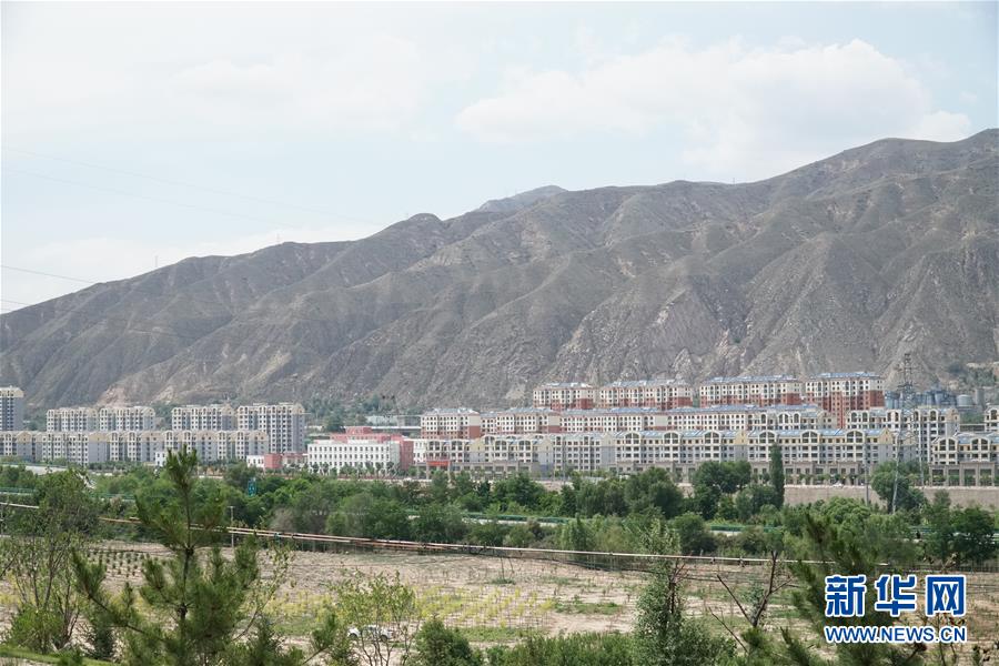 (決戰(zhàn)決勝脫貧攻堅(jiān)·圖文互動(dòng))(1)李三姐有了“美”差事