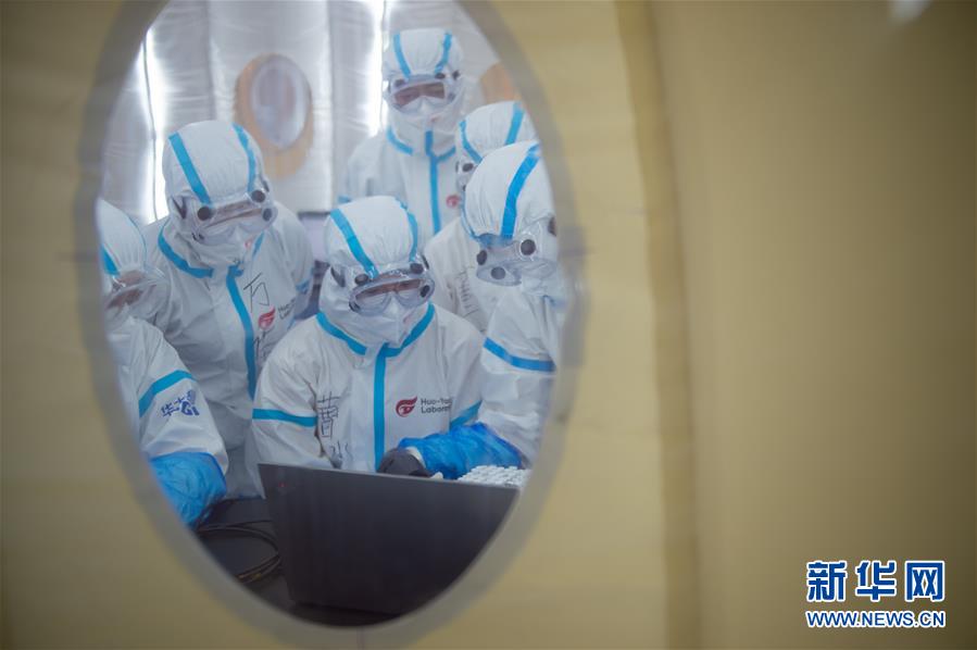 （新華全媒頭條&middot;圖文互動(dòng)）（3）構(gòu)筑守護(hù)城市、守護(hù)生命的堅(jiān)強(qiáng)防線&mdash;&mdash;北京開展大規(guī)模核酸檢測(cè)