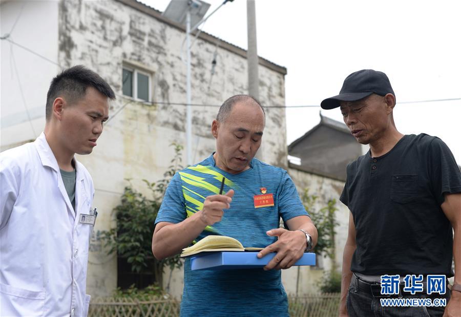 (新華全媒頭條·圖文互動)(12)筑起共御水患的鋼鐵長堤——戰(zhàn)洪一線的“干群關系新答卷”