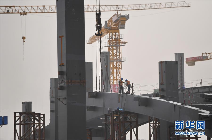 (新華全媒頭條·圖文互動)(10)“1毫米”之內(nèi)的智慧與引領——寫在智能高鐵京雄城際全線軌道貫通之際