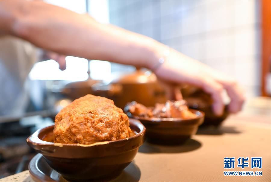 （在習近平新時代中國特色社會主義思想指引下&mdash;&mdash;新時代新作為新篇章&middot;習近平總書記關切事&middot;圖文互動）（7）珍惜盤中餐，狠剎浪費風&mdash;&mdash;各地積極行動堅決制止餐飲浪費