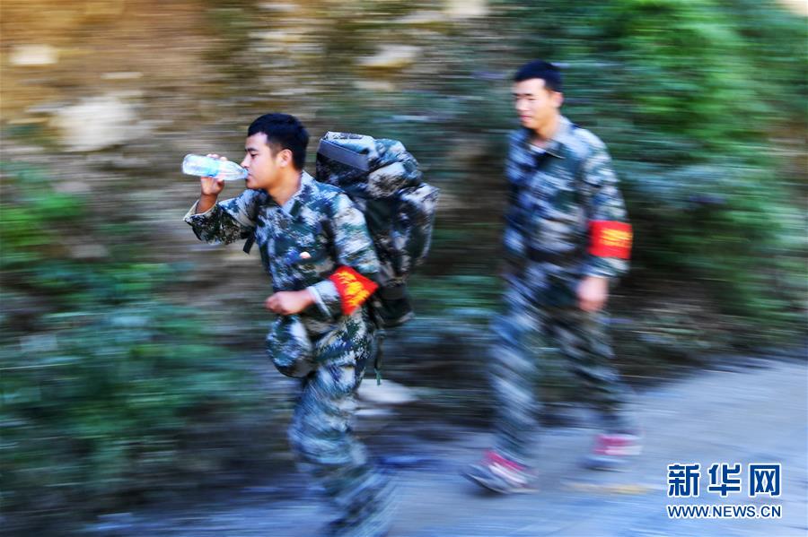 （防汛抗洪&middot;圖文互動）（11）七夕前夜，為莫諾村架起&ldquo;生命之橋&rdquo;