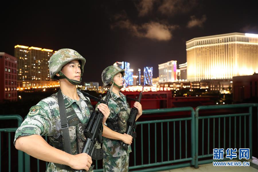 （在習(xí)近平強(qiáng)軍思想指引下&middot;我們?cè)趹?zhàn)位報(bào)告&middot;圖文互動(dòng)）（1）駐澳門部隊(duì)：濠江之畔，最可愛的人