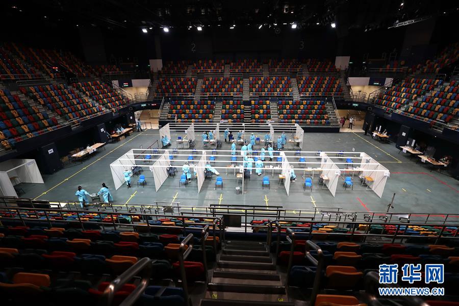 （圖文互動(dòng)）（1）&ldquo;身為醫(yī)護(hù)人員一分子，應(yīng)該出來幫忙&rdquo;&mdash;&mdash;參與新冠病毒社區(qū)檢測的香港醫(yī)護(hù)人員速寫