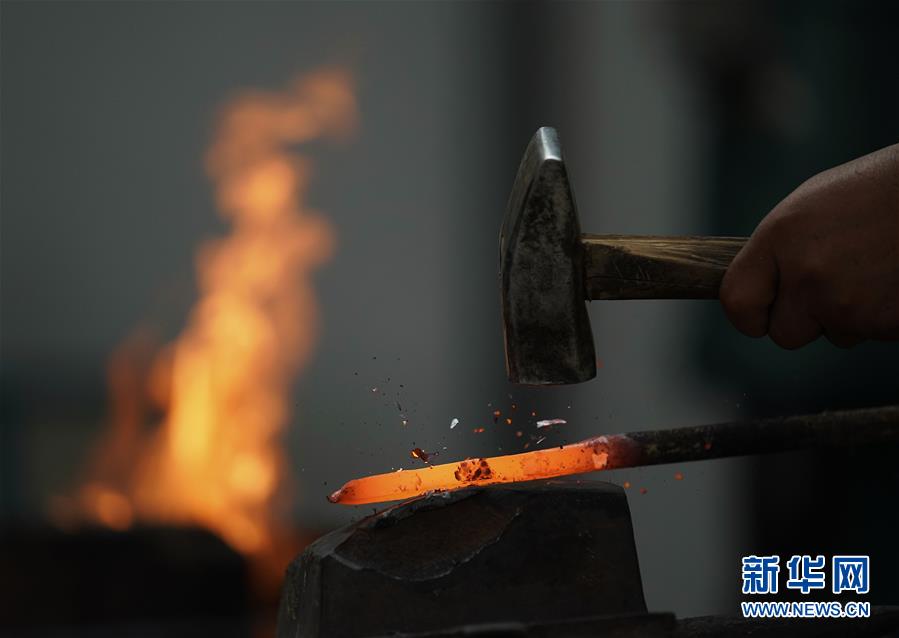 （走向我們的小康生活&middot;決戰(zhàn)決勝脫貧攻堅(jiān)&middot;圖文互動(dòng)）（2）甘青交界處的跨越&mdash;&mdash;保安族、撒拉族的脫貧故事