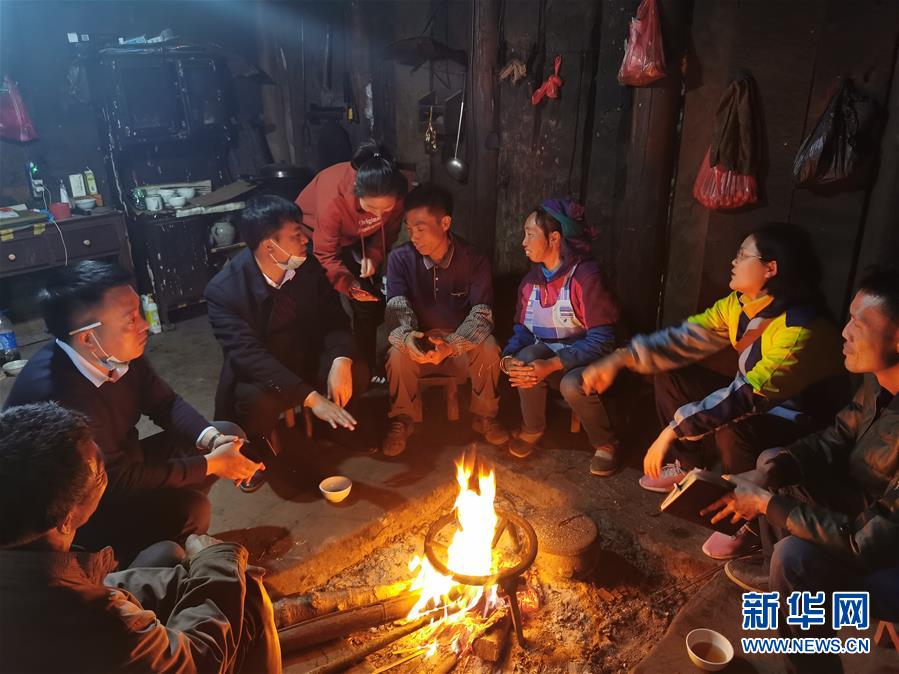 （新華全媒頭條&middot;決戰(zhàn)決勝脫貧攻堅(jiān)&middot;督戰(zhàn)未摘帽貧困縣&middot;圖文互動(dòng)）（4）把&ldquo;最能打的人&rdquo;放在最需要的地方&mdash;&mdash;聚焦貴州未脫貧縣里的&ldquo;助攻干部&rdquo;