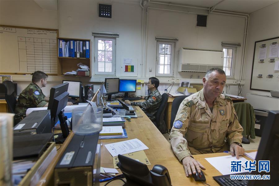 （維和白皮書&middot;圖文互動）（4）維護(hù)世界和平的關(guān)鍵力量&mdash;&mdash;中國軍隊參加聯(lián)合國維和行動30周年綜述