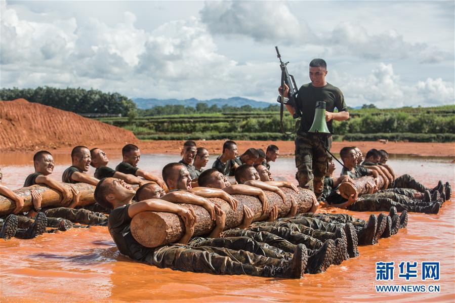 （圖文互動(dòng)）（3）守護(hù)平安的&ldquo;鋼刀傳人&rdquo;&mdash;&mdash;記武警云南總隊(duì)某支隊(duì)機(jī)動(dòng)一中隊(duì)