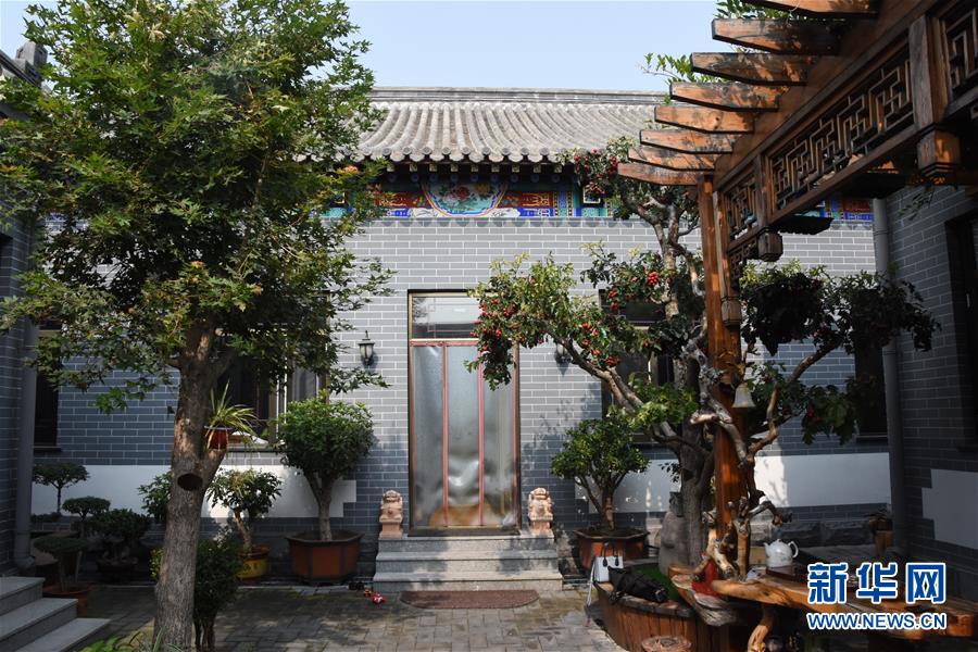 (我的“十三五”·圖文互動(dòng))(2)民宿開(kāi)在“穿過(guò)芬芳的山谷”