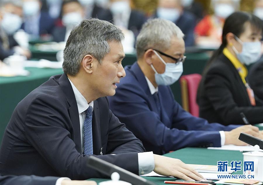 （習(xí)近平的小康故事&middot;新華網(wǎng)&middot;圖文互動(dòng)）（8）&ldquo;真正解決好基層群眾看病難、看病貴問題&rdquo;&mdash;&mdash;習(xí)近平和群眾健康的故事