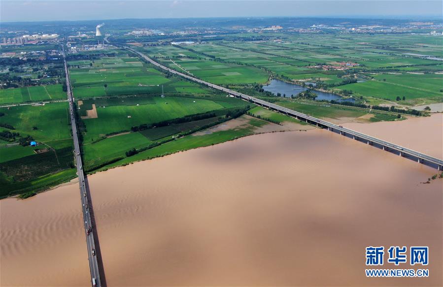 （新華全媒頭條&middot;圖文互動(dòng)）（16）從&ldquo;四亂&rdquo;突出到生態(tài)修復(fù) 黃河漸成中原&ldquo;綠飄帶&rdquo;
