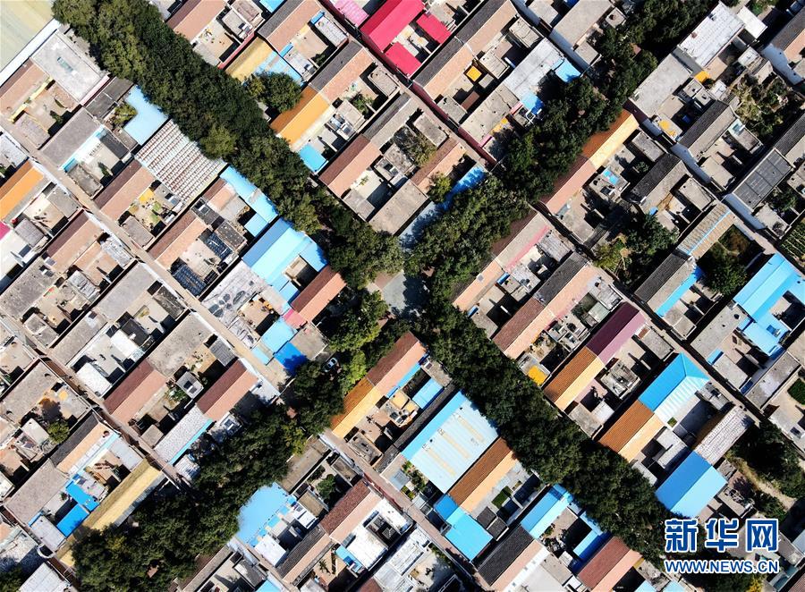 （全面建成小康社會(huì)&ldquo;百城千縣萬村調(diào)研行&rdquo;&middot;圖文互動(dòng)）（2）河北周窩：&ldquo;音樂小鎮(zhèn)&rdquo;奏響鄉(xiāng)村振興協(xié)奏曲