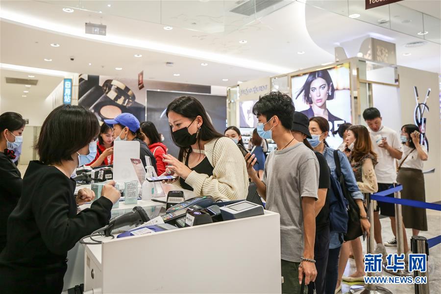 （新華全媒頭條&middot;圖文互動(dòng)）（4）海納百川共揚(yáng)帆&mdash;&mdash;黨的十九大以來以習(xí)近平同志為核心的黨中央引領(lǐng)中國高水平對(duì)外開放紀(jì)實(shí)