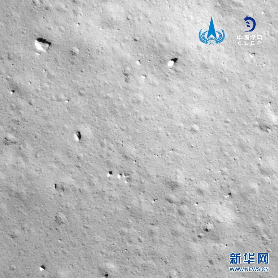 （嫦娥五號探月）（5）嫦娥五號探測器實施動力下降并成功著陸