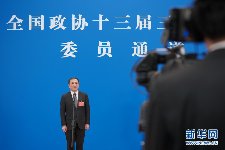 （兩會(huì)&middot;政協(xié)開(kāi)幕&middot;XHDW）（7）接受采訪