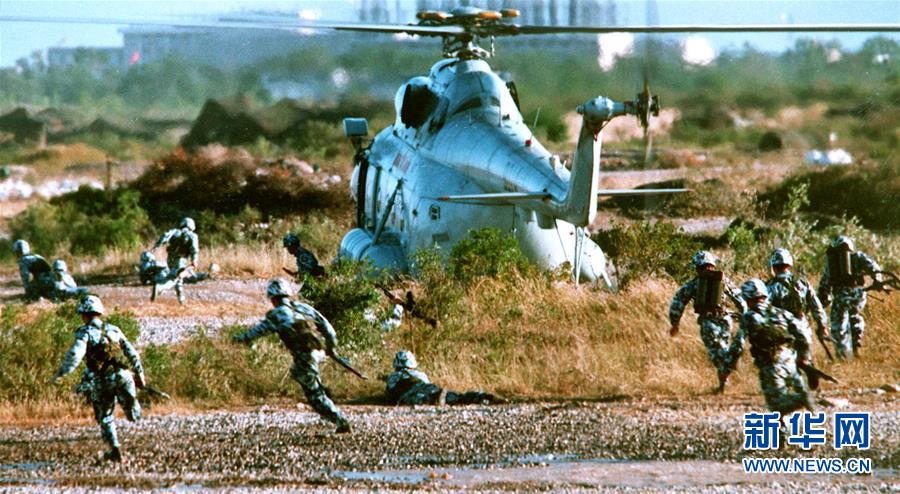 （自信中國(guó)&middot;70年啟示錄&middot;圖文互動(dòng)）（4）富國(guó)強(qiáng)軍筑長(zhǎng)城&mdash;&mdash;從壯闊70年看中國(guó)強(qiáng)軍