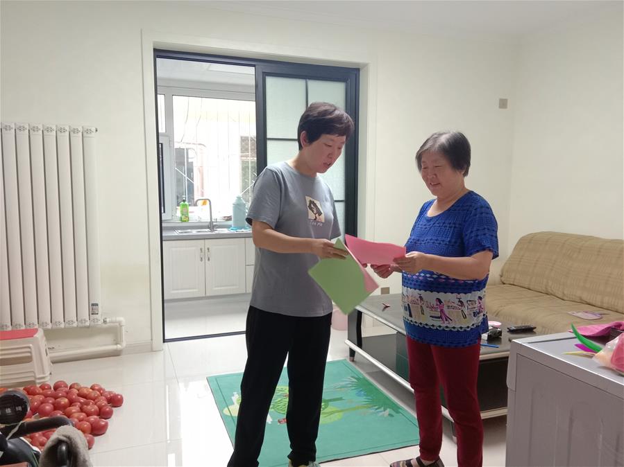 （在習近平新時代中國特色社會主義思想指引下&mdash;&mdash;新時代新作為新篇章&middot;習近平總書記關切事&middot;圖文互動）（3）讓&ldquo;舌尖上的節(jié)約&rdquo;成為習慣&mdash;&mdash;全社會營造浪費可恥、節(jié)約為榮的氛圍掃描