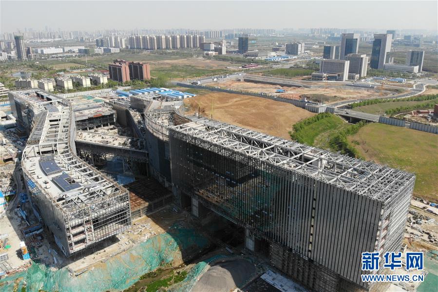 （在習(xí)近平新時(shí)代中國特色社會(huì)主義思想指引下&mdash;&mdash;新時(shí)代新作為新篇章&middot;習(xí)近平總書記關(guān)切事&middot;圖文互動(dòng)）（5）探&ldquo;微觀世界&rdquo; 抓&ldquo;關(guān)鍵變量&rdquo;&mdash;&mdash;我國科學(xué)家與量子&ldquo;糾纏&rdquo;的故事