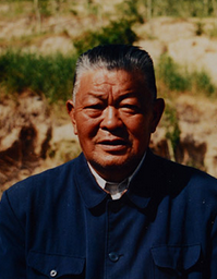 尕布龍語錄：權(quán)力來自百姓，只能服務(wù)于百姓